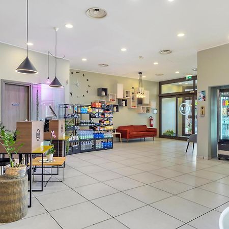 B&B Hotel Milano-Monza Eksteriør bilde
