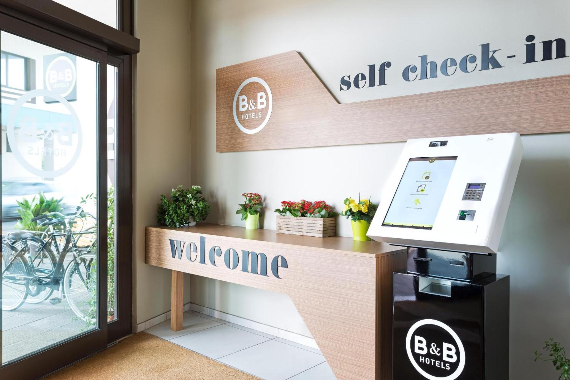 B&B Hotel Milano-Monza Eksteriør bilde